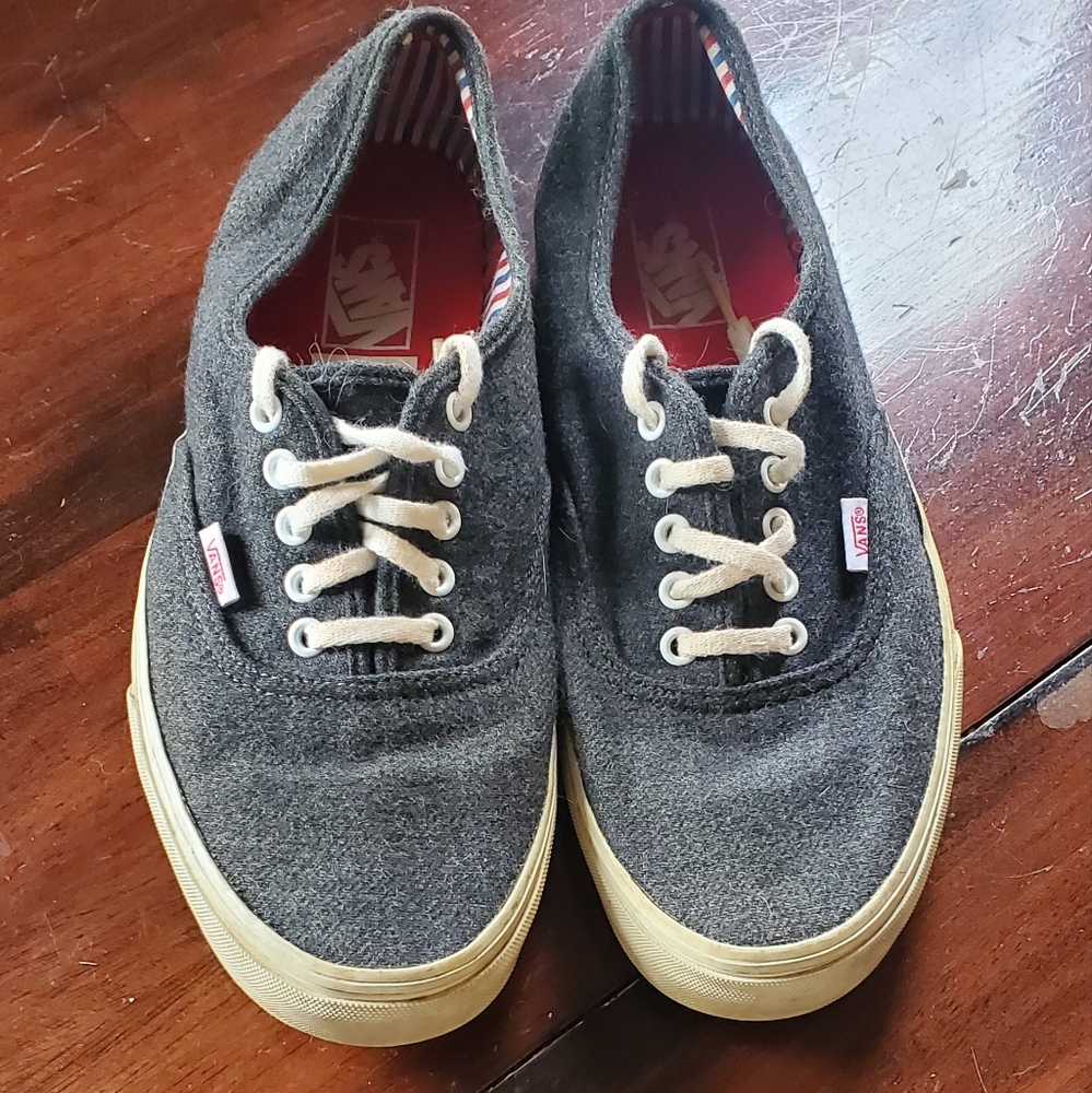 Vans Old Skool - Size 10
